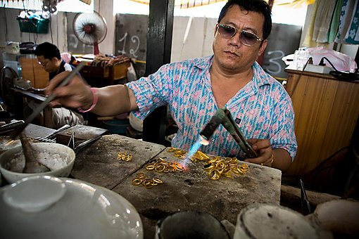 Goldsmith, Vientiane, Laos, 2008