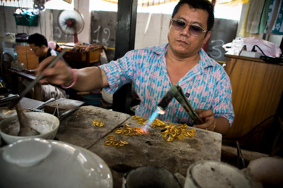 Goldsmith, Vientiane, Laos, 2008